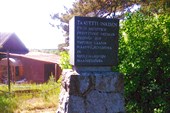 Памятник Тааветти Инкенену